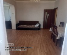 Kirayə (aylıq) Köhnə Tikili Azadlıq m., 8-ci mikrorayon, Ayna Sultanova heykəli, Binəqədi r. Kirayə (aylıq) Köhnə Tikili Azadlıq m., 8-ci mikrorayon, Ayna Sultanova heykəli, Binəqədi r.