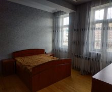 Kirayə (aylıq) Yeni Tikili Xırdalan ş.