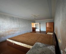 xezer rayonunda aylıq Köhnə Tikili Buzovna, Xəzər r.