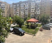 Satılır Köhnə Tikili Elmlər akademiyası m., Yasamal r.