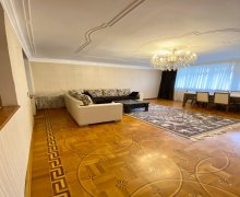 Satılır Köhnə Tikili Dərnəgül m., 8-ci mikrorayon, Binəqədi r.