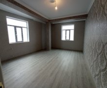 Satılır Yeni Tikili Xırdalan ş. Satılır Yeni Tikili Xırdalan ş.