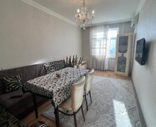 ehmedlide 3 otaqli evler Əhmədli m., Xətai r.