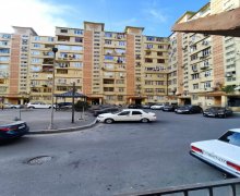 Satılır Köhnə Tikili İnşaatçılar m., Yeni Yasamal qəs., Yasamal r.