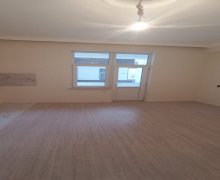 Satılır Yeni Tikili Xırdalan ş.