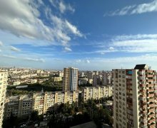 memar ecemide satilan evler Memar Əcəmi m., 9-cu mikrorayon, Binəqədi r.