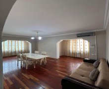 Kirayə (aylıq) Köhnə Tikili Azadlıq m., Binəqədi r. Kirayə (aylıq) Köhnə Tikili Azadlıq m., Binəqədi r.