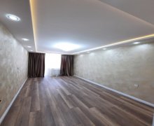 Satılır Köhnə Tikili Əhmədli m., Əhmədli, Xətai r.