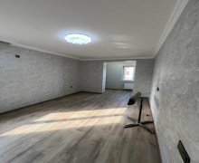 qara qarayevde satilan evler Qara Qarayev m., Nizami r.