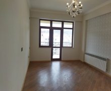 Kirayə (aylıq) Yeni Tikili Bayıl qəs., Səbail r. Kirayə (aylıq) Yeni Tikili Bayıl qəs., Səbail r.