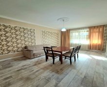 Satılır Köhnə Tikili Memar Əcəmi m., 4-cü mikrorayon, Nəsimi r.