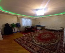 Satılır Yeni Tikili İnşaatçılar m., Yeni Yasamal qəs., Yasamal r.