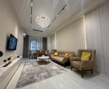 Satılır Yeni Tikili Elmlər akademiyası m., Yasamal qəs., Yasamal r.