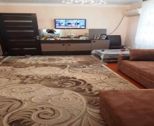 Satılır Köhnə Tikili Gənclik m., Binəqədi r.