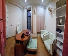 Kirayə (aylıq) Ofis İnşaatçılar m., Yasamal r.