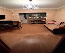 Satılır Köhnə Tikili Xalqlar dostluğu m., 8-ci kilometr, Nizami r.