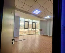 Kirayə (aylıq) Ofis 28 May m., Kubinka, Nəsimi r.