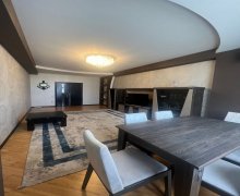 Satılır Yeni Tikili Azadlıq m., 8-ci kilometr, Nizami r.