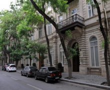 Kirayə (aylıq) Köhnə Tikili İçərişəhər m., Səbail r.