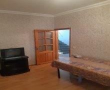 Kirayə (aylıq) Köhnə Tikili Memar Əcəmi m., 4-cü mikrorayon, Nəsimi r.