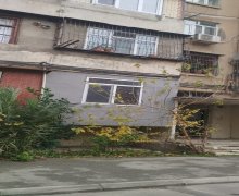 Satılır Köhnə Tikili Xalqlar dostluğu m., Xətai r.