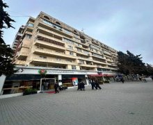 Satılır Köhnə Tikili Qara Qarayev m., 8-ci kilometr, Nizami r.