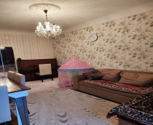 Satılır Köhnə Tikili Elmlər akademiyası m., Yasamal r.