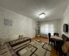 Satılır Köhnə Tikili Elmlər akademiyası m., Yasamal qəs., Yasamal r.