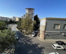Satılır Yeni Tikili Azadlıq m., 8-ci mikrorayon, Binəqədi r.