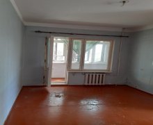 Satılır Köhnə Tikili Azadlıq m., Binəqədi r.