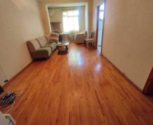 Satılır Köhnə Tikili Memar Əcəmi m., 4-cü mikrorayon, Nəsimi r. Satılır Köhnə Tikili Memar Əcəmi m., 4-cü mikrorayon, Nəsimi r.