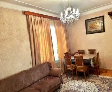 genclikde evlerin qiymeti Gənclik m., Ayna Sultanova heykəli, Nərimanov r.