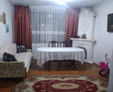 Satılır Köhnə Tikili Dərnəgül m., 7-ci mikrorayon, Binəqədi r.