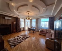 genclikde evlerin qiymeti Gənclik m., Nərimanov r.