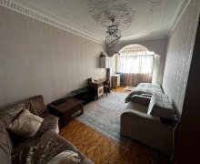 Satılır Köhnə Tikili Qaraçuxur qəs., Suraxanı r.