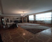 Satılır Yeni Tikili Azadlıq m., 8-ci mikrorayon, Binəqədi r.