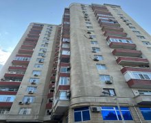 Satılır Yeni Tikili Azadlıq m., 8-ci mikrorayon, Binəqədi r.