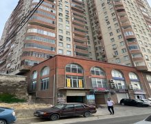 Satılır Obyekt Memar Əcəmi m., 7-ci mikrorayon, Binəqədi r.