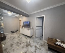 Satılır Yeni Tikili İnşaatçılar m., Yeni Yasamal qəs., Yasamal r.