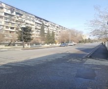 Satılır Köhnə Tikili Xalqlar dostluğu m., 8-ci kilometr, Nizami r.