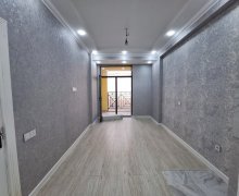 Satılır Yeni Tikili Bakıxanov qəs., Sabunçu r.