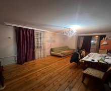 Satılır Köhnə Tikili İnşaatçılar m., Yasamal r.