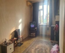 Satılır Köhnə Tikili Həzi Aslanov m., H.Aslanov qəs., Xətai r.