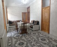 Kirayə (günlük) Həyət evi/villa Şəki ş. Kirayə (günlük) Həyət evi/villa Şəki ş.