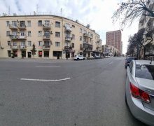 Satılır Köhnə Tikili 28 May m., Nəsimi r.