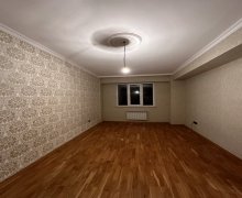 Satılır Yeni Tikili Xırdalan ş. Satılır Yeni Tikili Xırdalan ş.