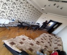 Satılır Yeni Tikili İnşaatçılar m., Yeni Yasamal qəs., Yasamal r.