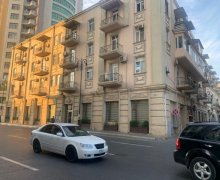 Satılır Köhnə Tikili 28 May m., Nəsimi r.