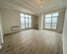 Satılır Yeni Tikili 10-cu mikrorayon r., Sumqayıt ş.