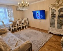 Satılır Köhnə Tikili Memar Əcəmi m., Nəsimi r.